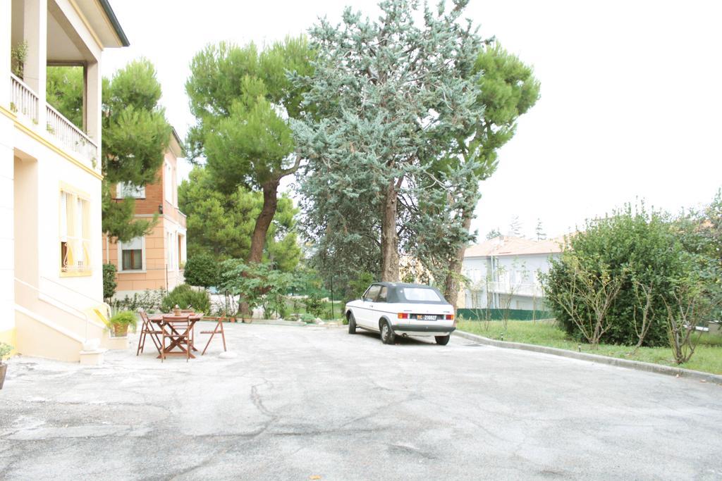 Bed and Breakfast Pino Marittimo Civitanova Marche Exteriér fotografie